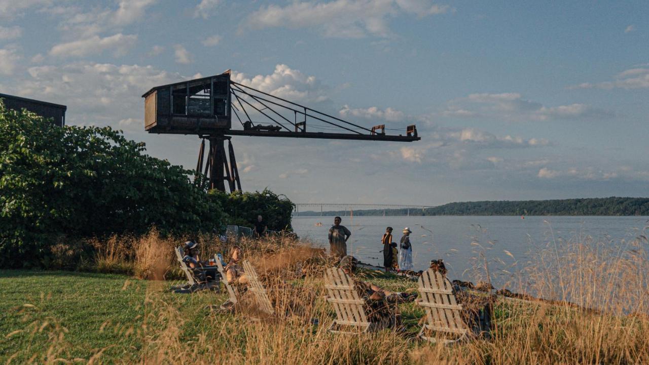 Hutton Brickyards Riverfront Hotel & Venue Kingston Buitenkant foto
